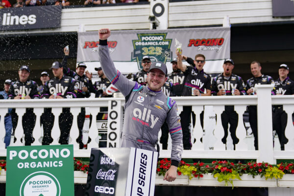 alex-bowman-wins