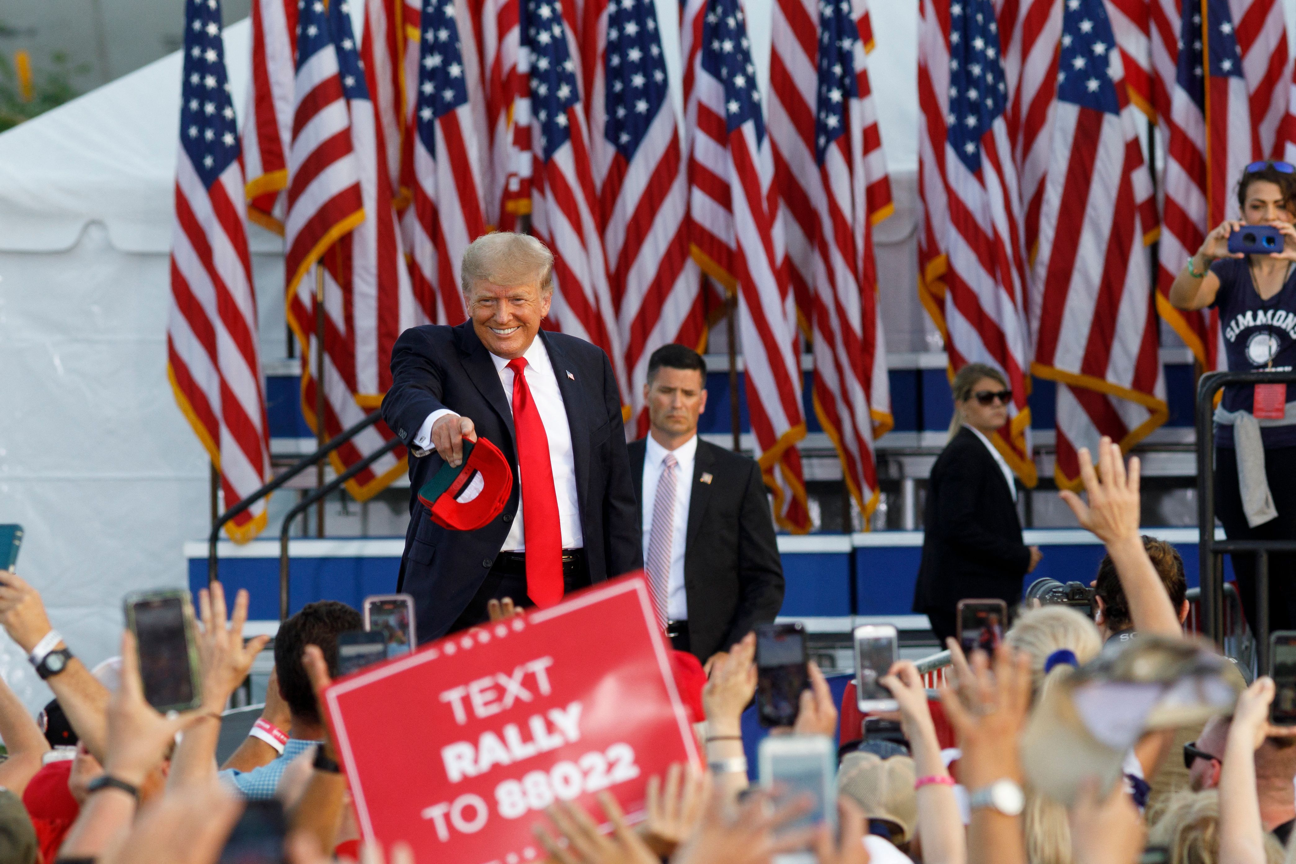 The Power of the Trump Endorsement: Myth or Magic? - Vimarsana News