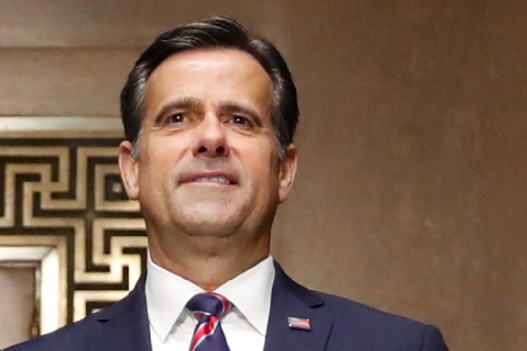 Former Intelligence Chief Calls for ‘Larger Discussion’ on UFOs, Warns They Display Technology US Doesn’t Have