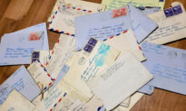 38 Wartime Love Letters Found in Box Bought at Auction Returned to Late Veteran’s Family