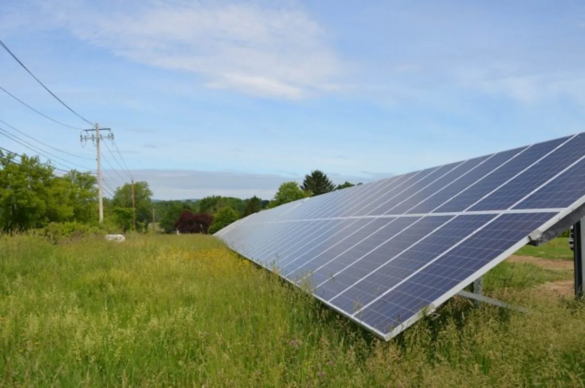 Solar panels at 5 Spoke Creamery in Goshen, N.Y., on June 3, 2015. (Yvonne Marcotte/Epoch Times)