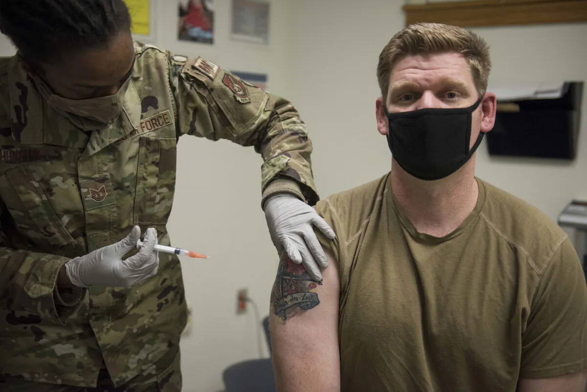 A member of the U.S. Air Force receives the Moderna COVID-19 vaccine at Kunsan Air Base, Republic of Korea, on Dec. 29, 2020. (U.S. Air Force/Jordan Garner)