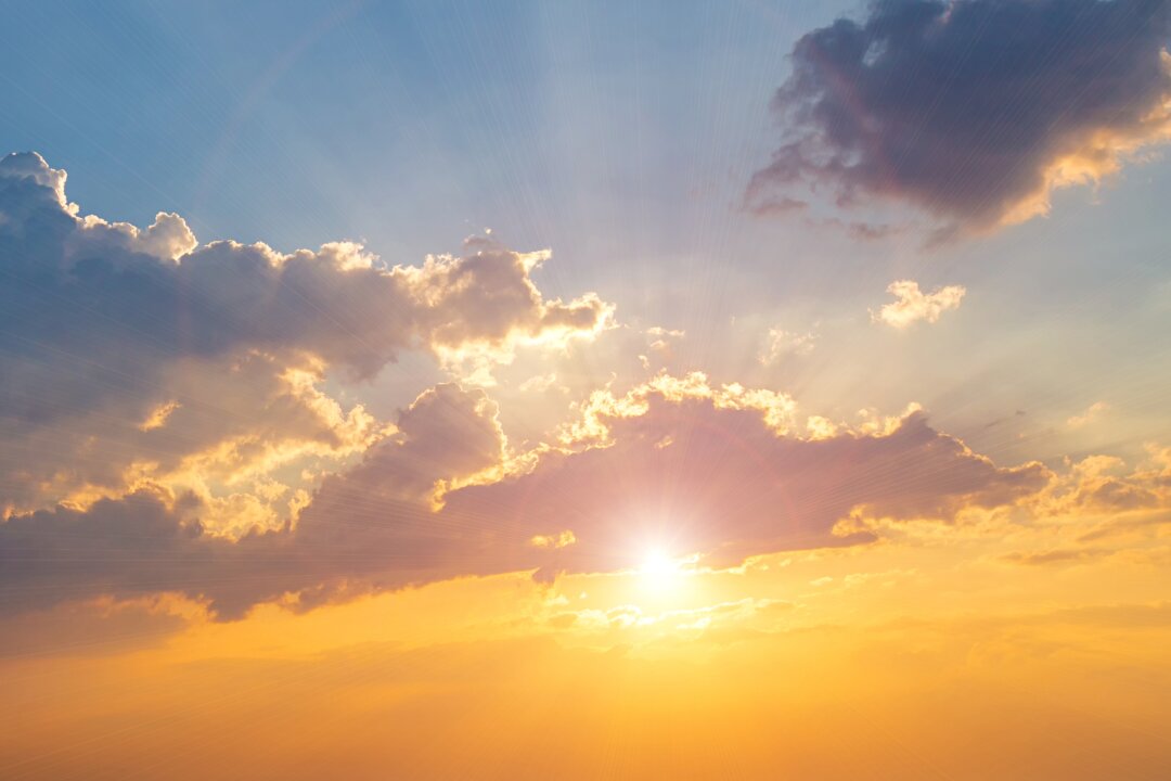 The end of our human life needn’t be filled with fear or stress. (kckate16/Shutterstock)
