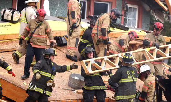 5 Injured After Building Under Construction Collapses in DC