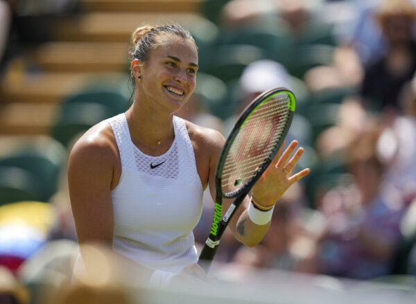 Aryna Sabalenka celebrating
