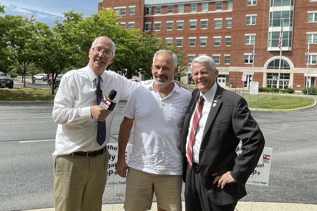 Loudoun County’s Fight Over Critical Race Theory Resonates With the Nation, Says Arrested Parent