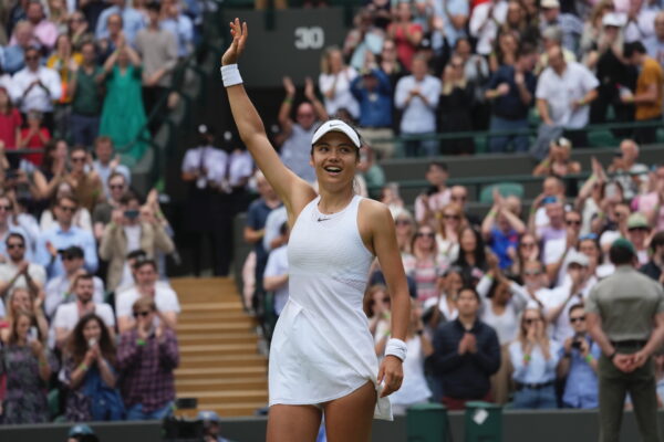 British Teen Raducanu Joins Gauff in 4th Round at Wimbledon