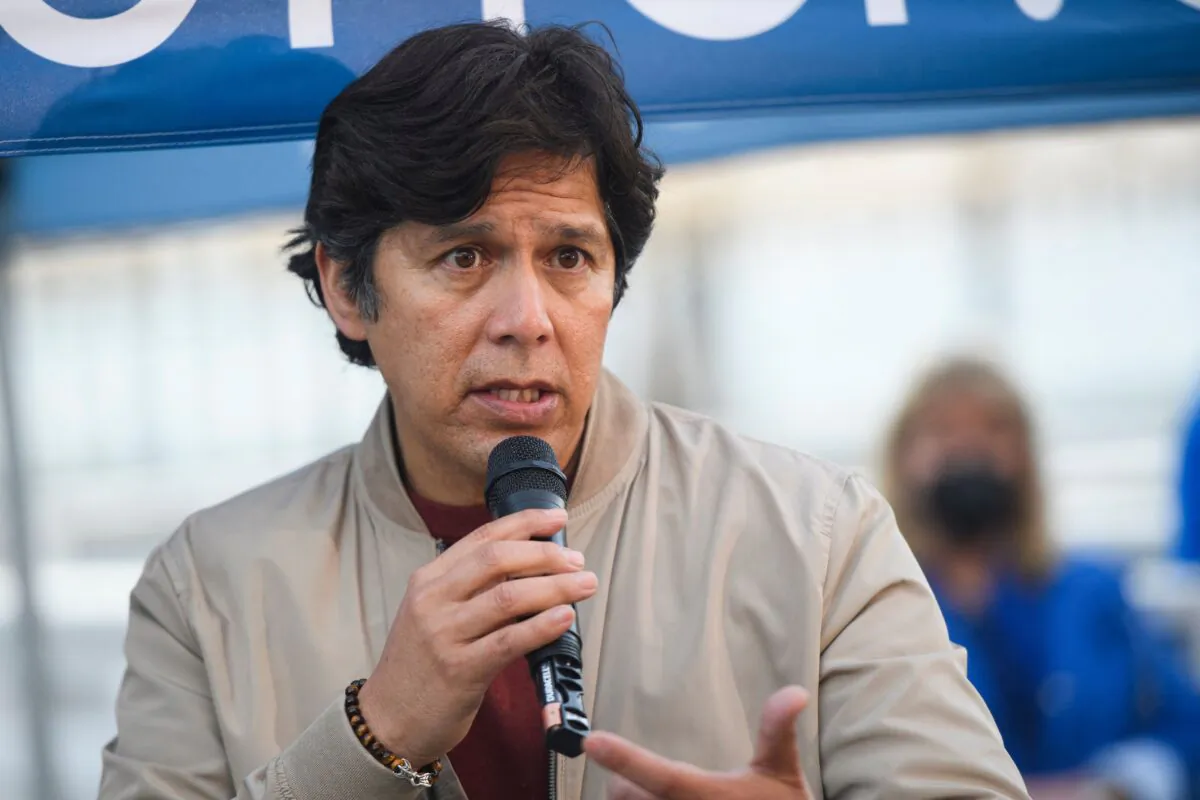 Then-Los Angeles City Councilman Kevin de León speaks during an event in Redondo Beach, Calif., on May 22, 2021. (Patrick T. Fallon/AFP via Getty Images)
