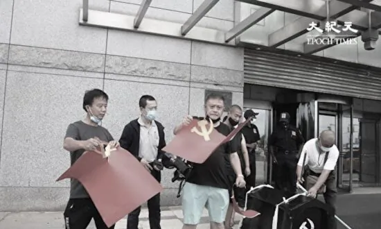 The Chinese Regime Is in a Legitimation Crisis