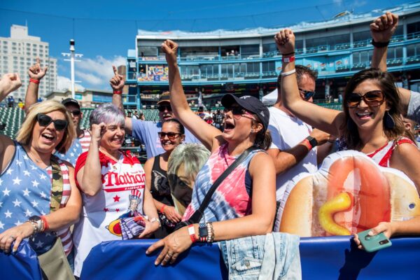 hot-dog-race-nyc
