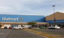 Walmart Will Let Its Senior Packers Go Back to Work, Under Some Conditions