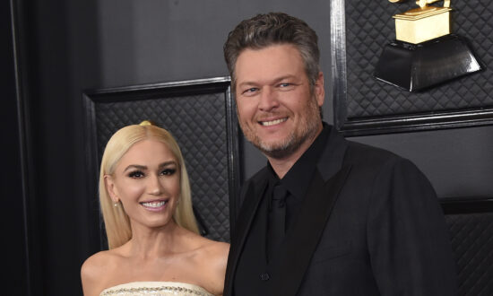 ‘Voice’ Stars Gwen Stefani, Blake Shelton Wed in Oklahoma