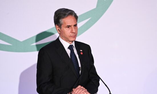 Bliken Holds Meeting With Uyghur Survivors of China’s Internment Camps