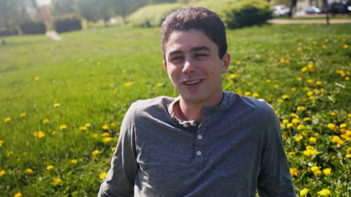 University of Chicago student Max Lewis, 20. (Courtesy of Zachary Cogan via GoFundMe)