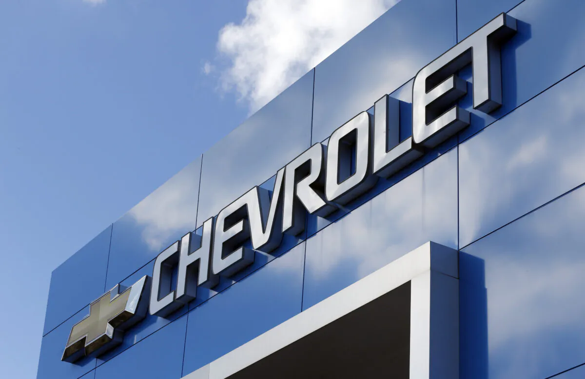 A Chevrolet sign at a Chevrolet dealership in Richmond, Va., on April 26, 2017. (Steve Helber/AP Photo)