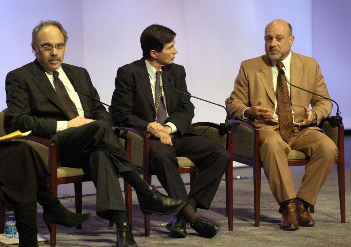 William Karesh, right, is seen during a panel discussion in New York City in a file photograph. (Stan Honda/AFP via Getty Images)