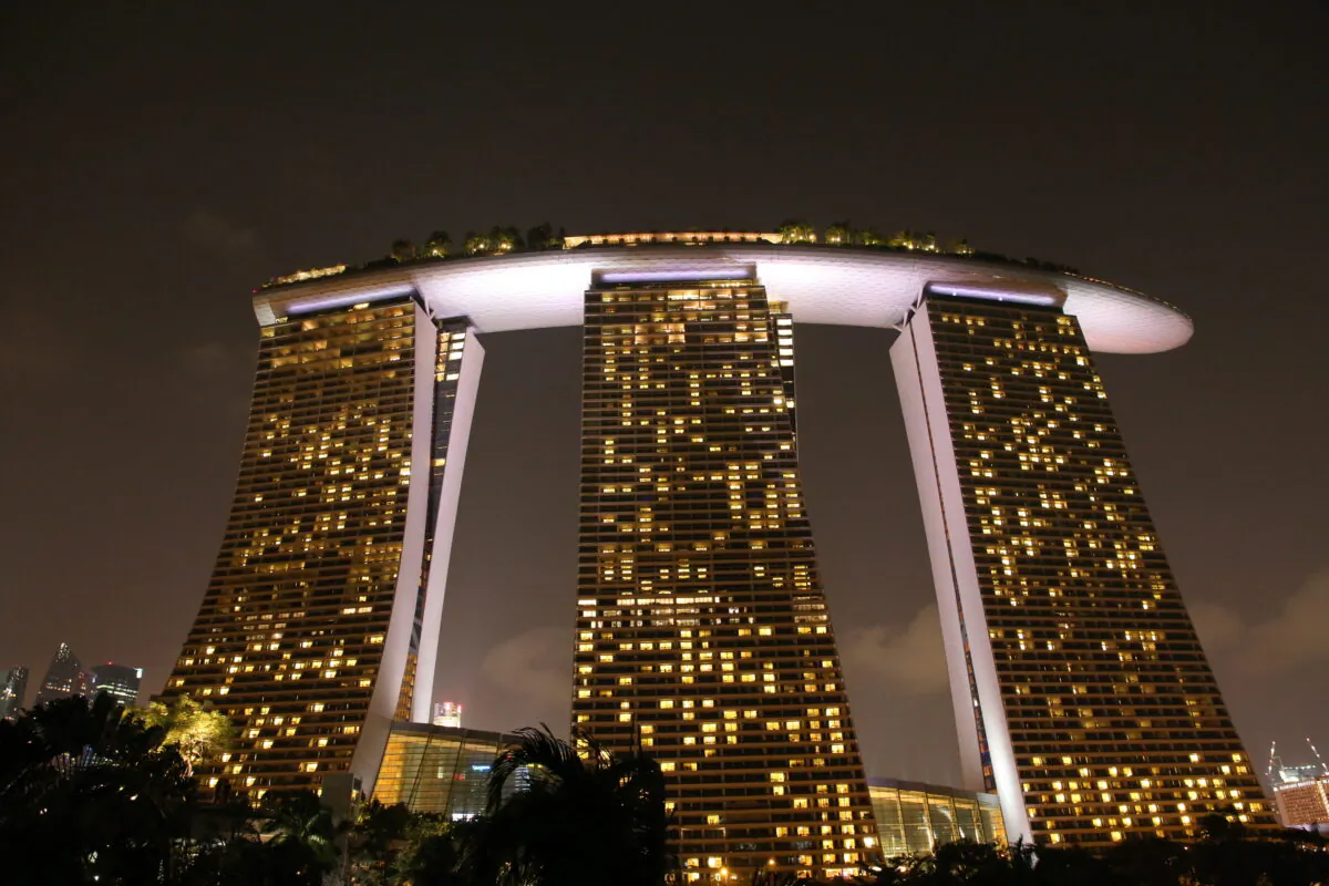 Singapore's Marina Bay Sands. (Melanie Sun/The Epoch Times)