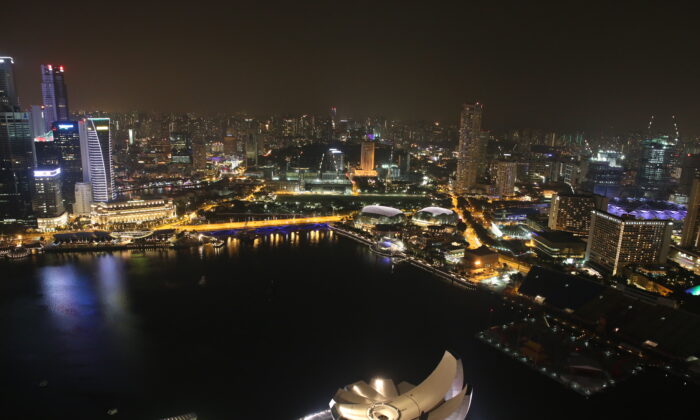 Singapore Skyline. (Melanie Sun/The Epoch Times)