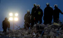 Search in Florida Collapse to Take Weeks, Deaths Reach 90