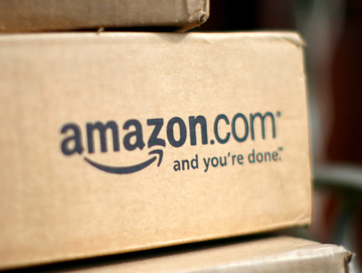 A box from Amazon.com is pictured on the porch of a house in Golden, Colo., on July 23, 2008. (Rick Wilking/Reuters)