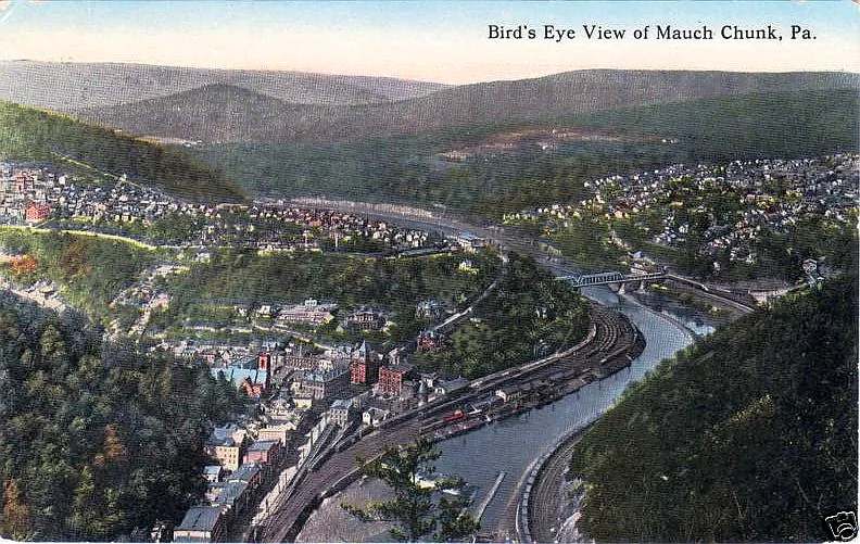 A postcard picture from 1915 of a "bird's eye view" of Jim Thorpe, Pa., then known as Mauch Chunk. (Public Domain)