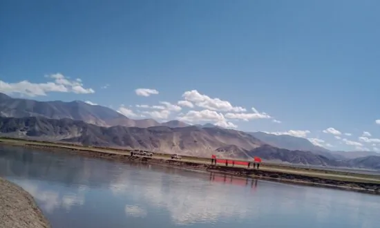 Chinese Raise Red Banner, Flags as Indians Along Border Celebrate Dalai Lama’s Birthday