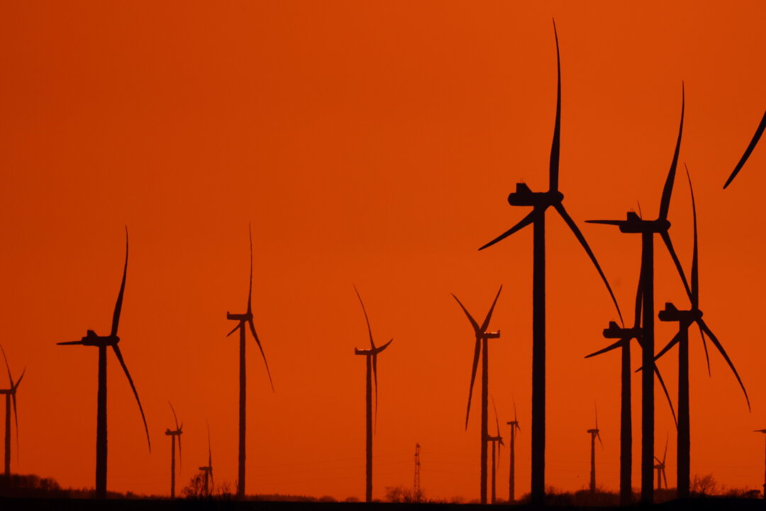 EU Unveils Plan to Increase Renewables Share in Energy Mix to 40 ...