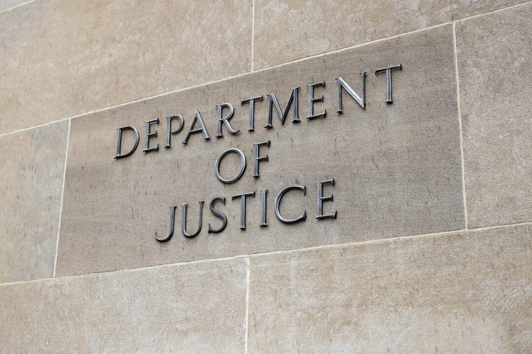 DOJ Arrests Texas Man for Allegedly Threatening to Kill Georgia Election Officials