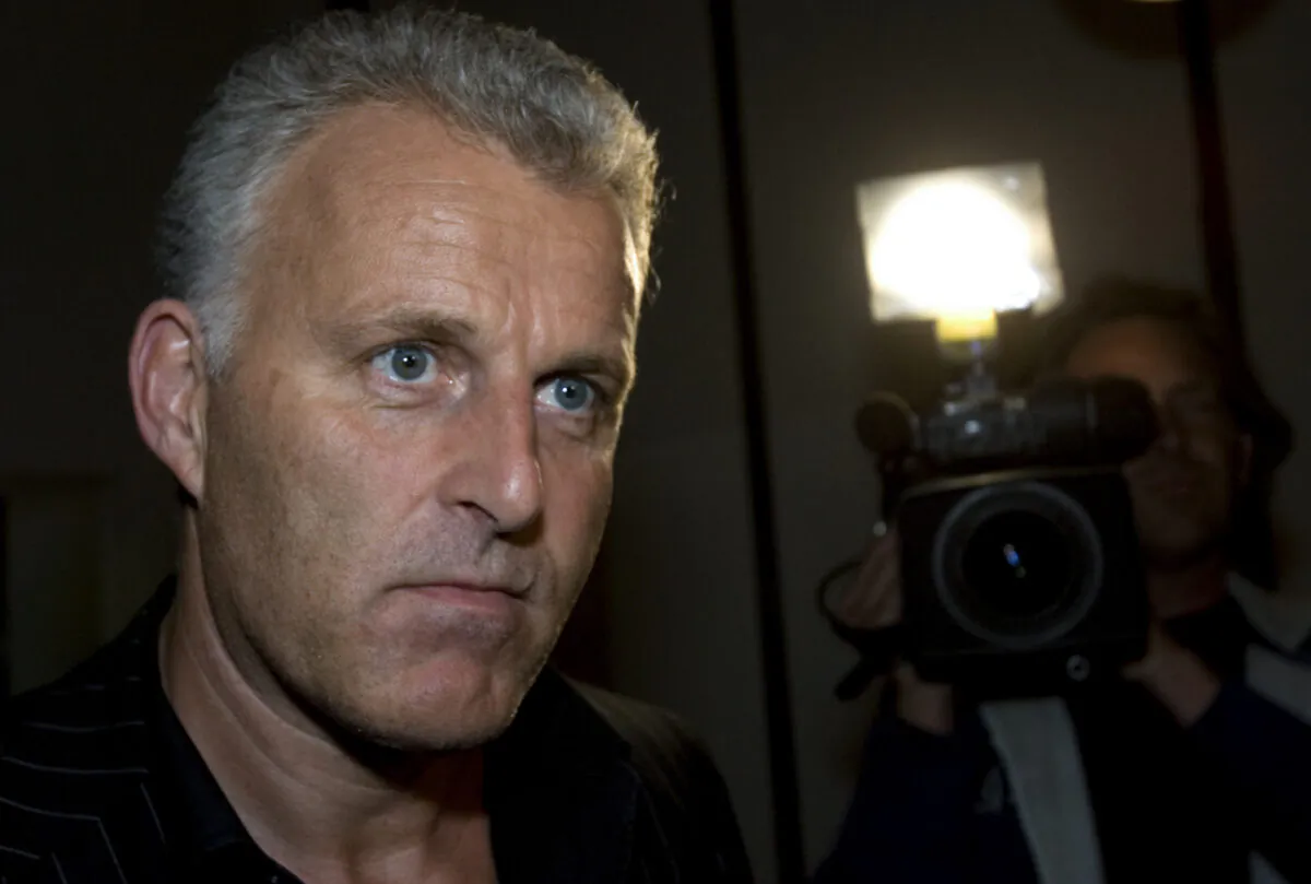 Dutch crime reporter Peter R. de Vries arrives for a live TV show in Amsterdam, Netherlands on Thursday Jan. 31, 2008. (Peter Dejong, File/AP Photo)