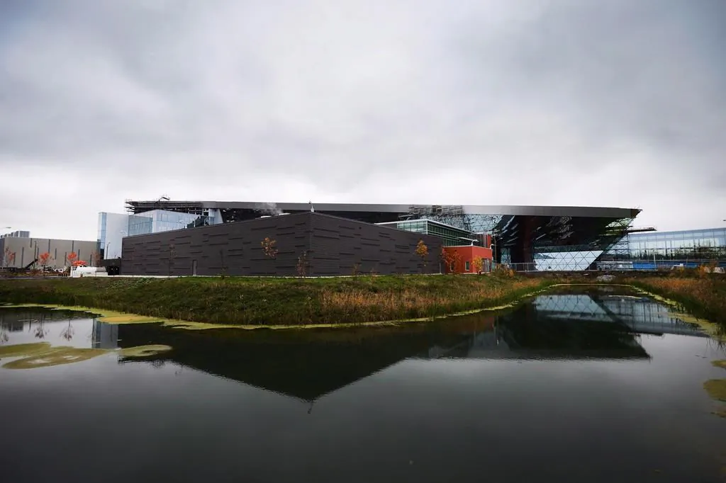 The Communications Security Establishment Canada (CSEC) complex in Ottawa in a file photo. (The Canadian Press/Sean Kilpatrick)