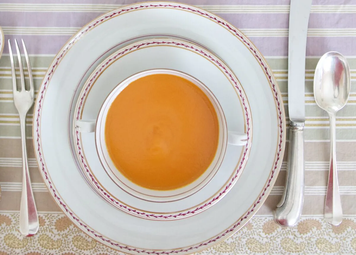 As bright in color as in flavor, this chilled carrot soup needs no extra garnishes. (Victoria de la Maza)