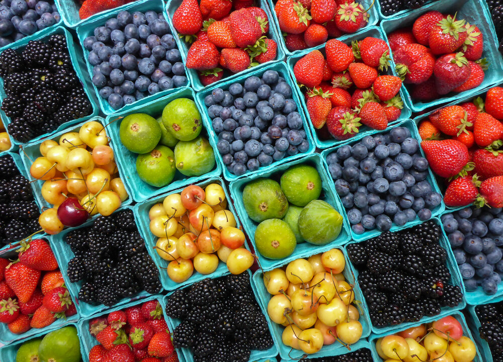 A mix of summer fruits in Oregon. (Leslie Brienza/Shutterstock)