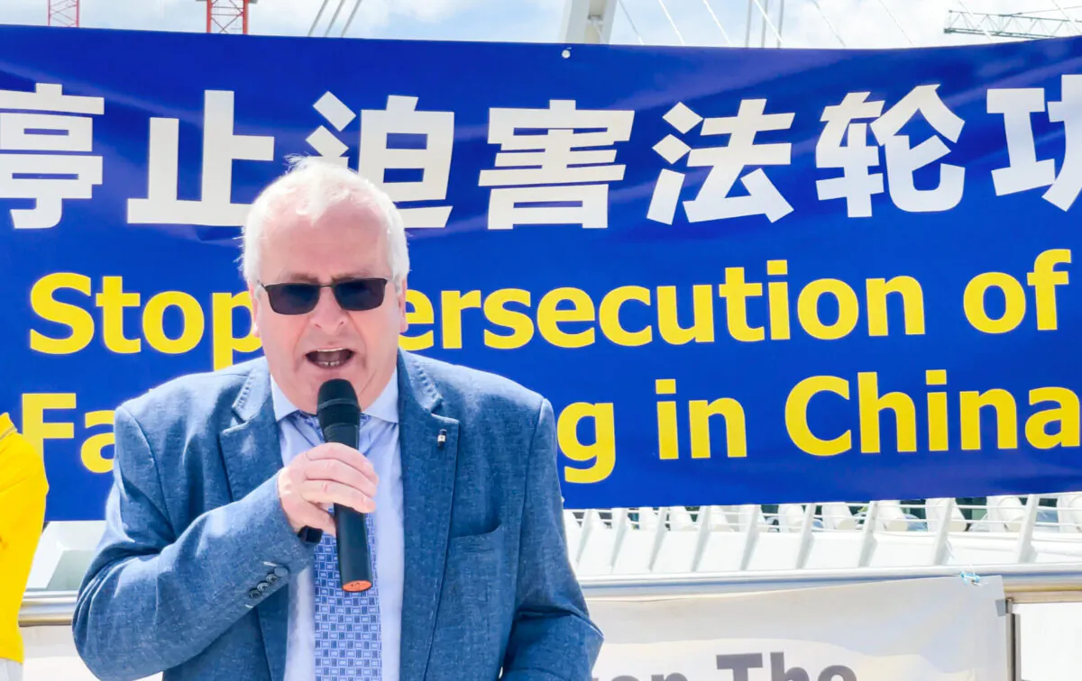 Mattie McGrath, independent TD, speaks at a rally  marking the 22nd year of the persecution of Falun Gong in China, in Dublin, Ireland, on July 14, 2021. (Feng Yu/The Epoch Times)
