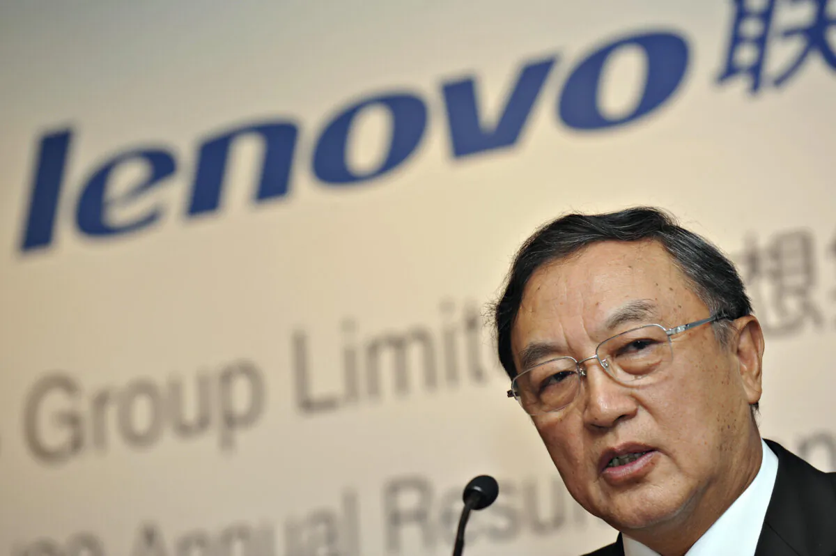 Chairman of Chinese computer giant Lenovo, Liu Chuanzhi, addresses a press conference in Hong Kong on May 21, 2009. (Philippe Lopez/AFP via Getty Images)