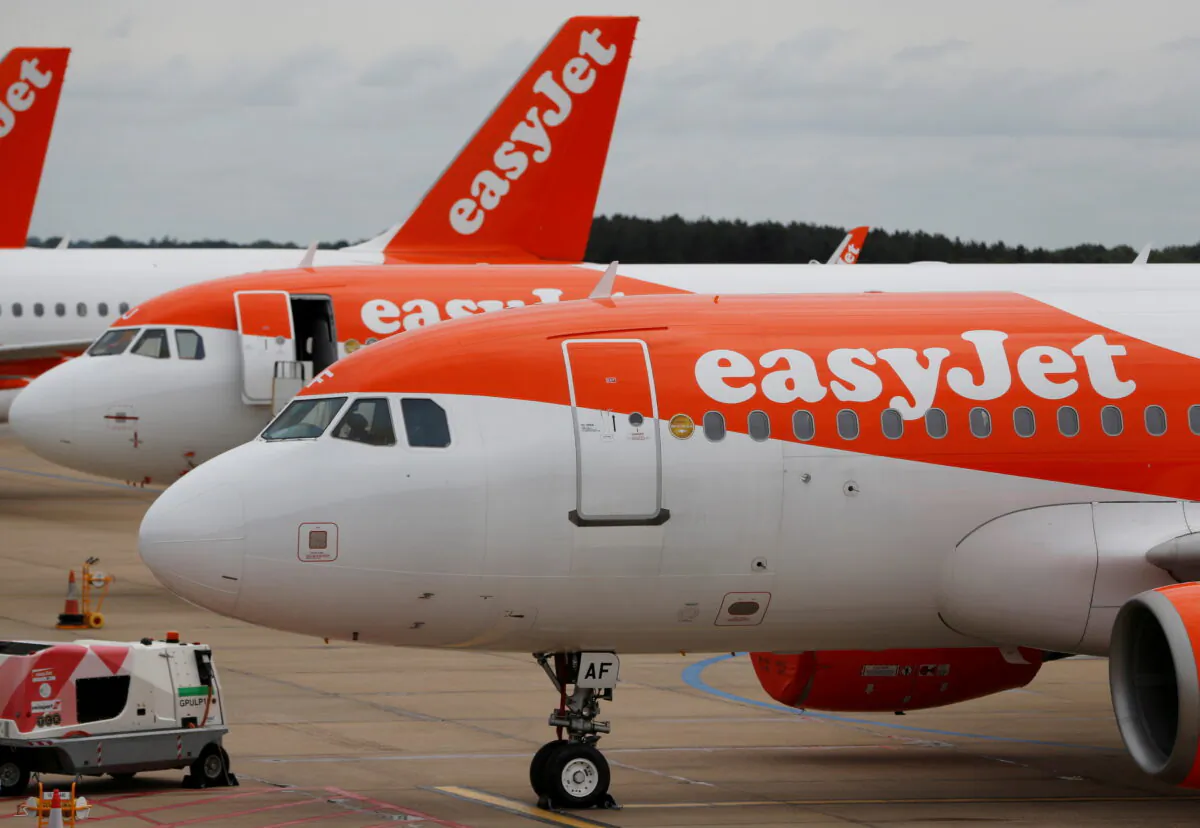 An Easyjet Airbus A319 plane is seen at Luton Airport, Luton, Britain, on June 4, 2020. (Paul Childs/Reuters)