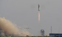 Blue Origin’s Bezos Reaches Space on First Passenger Flight