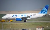 China Breaks Promise to US on Airlines and Gets a Tiny Slap on the Wrist