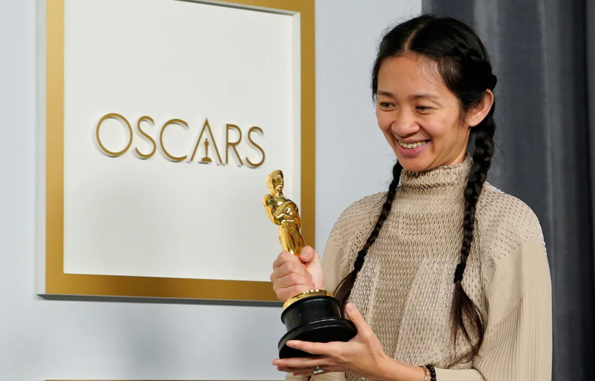 Director/Producer Chloe Zhao, winner of the award for best picture for "Nomadland," poses at the press room of the Oscars, in the 93rd Academy Awards in Los Angeles, Calif., on April 25, 2021. (Chris Pizzello/Pool via Reuters)