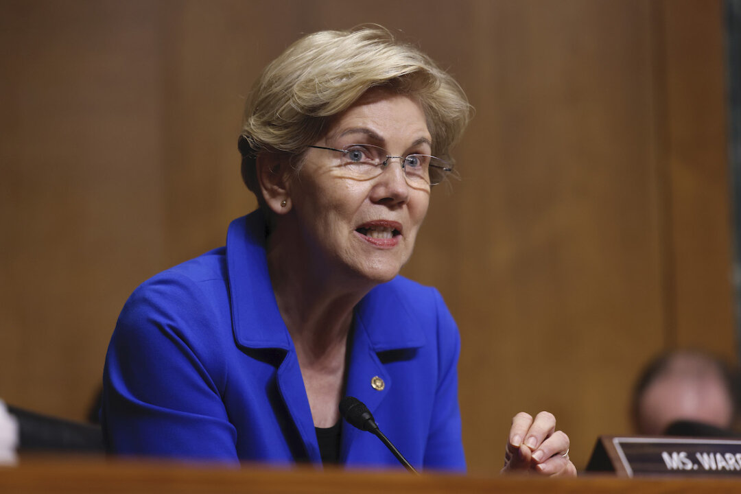 ‘Democrats Are Going to Lose’ in 2022 Without More Action: Sen. Elizabeth Warren