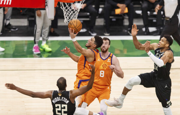 Phoenix Suns guard Devin Booker