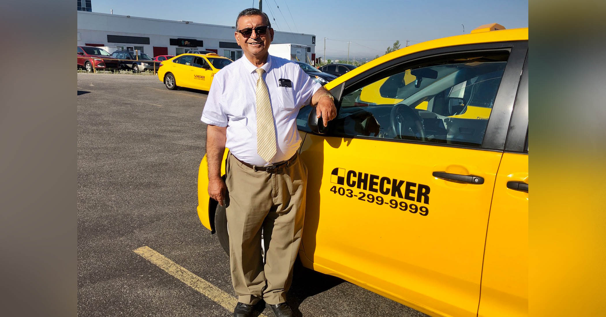 70-year-old-taxi-driver-delivers-groceries-for-dozens-of-seniors-for-15