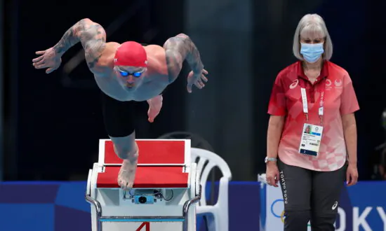 Peaty Sheds Moustache but Wins by Much More Than a Whisker