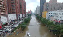 Mother Looks for Missing Daughter as Death Toll for China Floods in Question