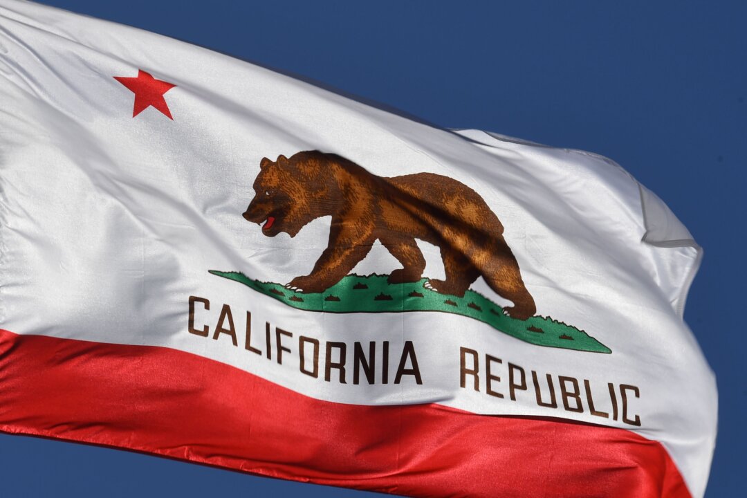 State Officials, Service Providers Start Reentry Program for the Formerly Incarcerated