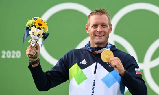 Savsek Wins Slovenia’s First Canoe Slalom Gold