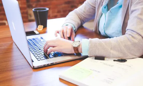 Where Has Email Etiquette Gone?