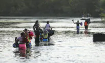 Thousands of Illegal Aliens Force Proxy Ports of Entry to Form Along Border
