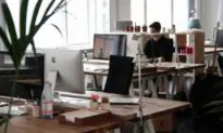 How to Maintain Productivity in New Surroundings