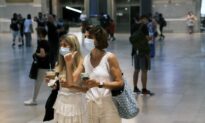 CDC: Fully Vaccinated People Should Wear Masks Indoors in Some Areas