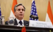 Blinken Meets Representative of Dalai Lama in India Amid Tensions With China